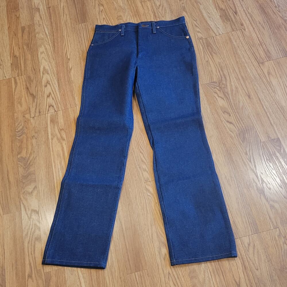Men's Wrangler® Cowboy Cut  Slim Fit Blue Rigid Jean 936DEN new with tags 32x33